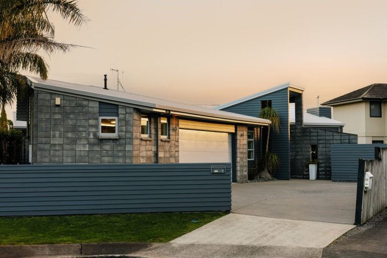 Photo of property in 15 Shalimar Place, Huntington, Hamilton, 3210