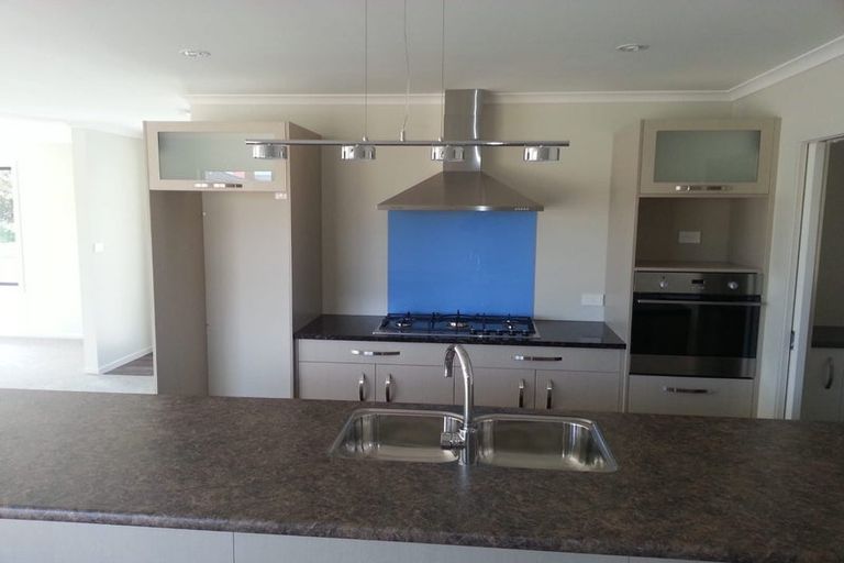 Photo of property in 12 Grenville Street, Waiwhetu, Lower Hutt, 5010