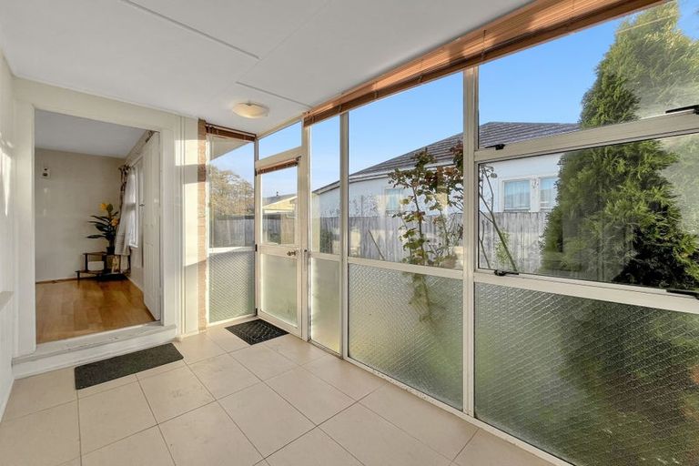 Photo of property in 2/79 Hills Road, Edgeware, Christchurch, 8013