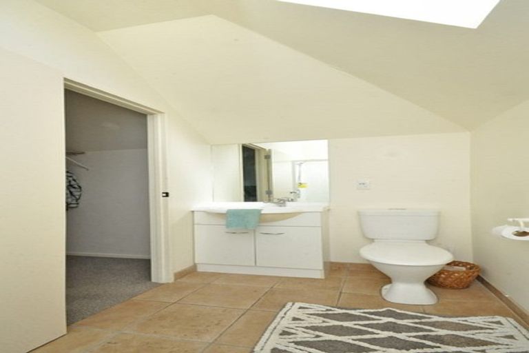 Photo of property in 1 Downer Access Road, Kaukapakapa, 0873