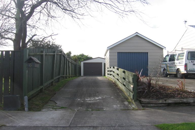 Photo of property in 5 Willowstream Grove, Cloverlea, Palmerston North, 4412