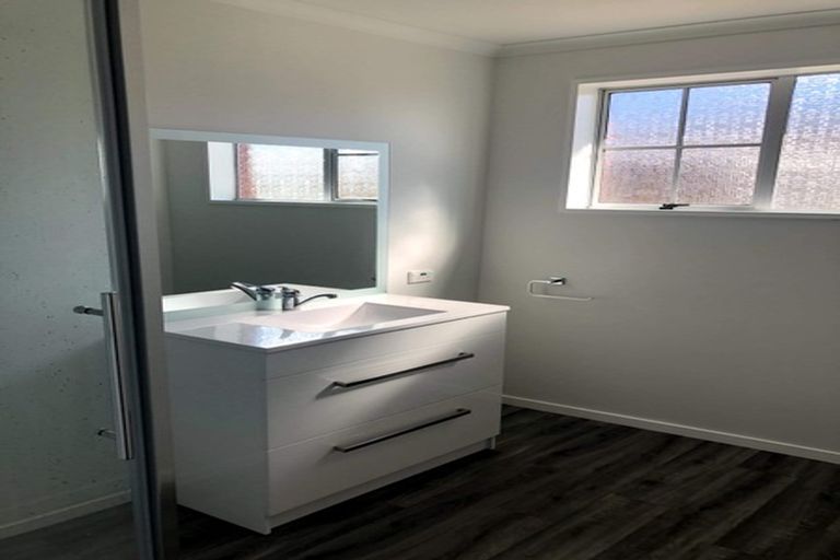 Photo of property in 141 Queenspark Drive, Parklands, Christchurch, 8083