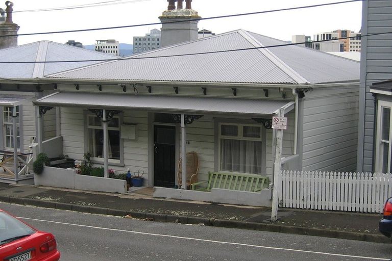 Photo of property in 195 Grant Road, Thorndon, Wellington, 6011