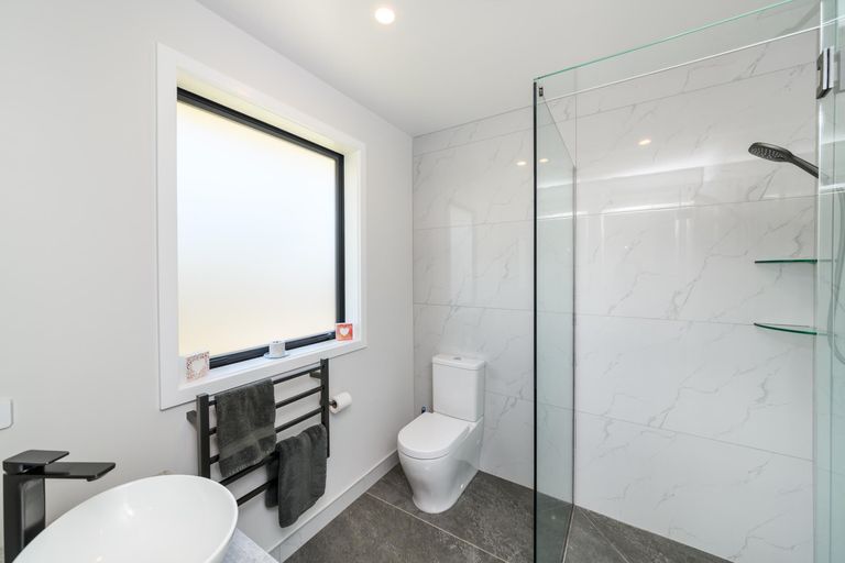 Photo of property in 3a Carlton Avenue, Palmerston North, 4414