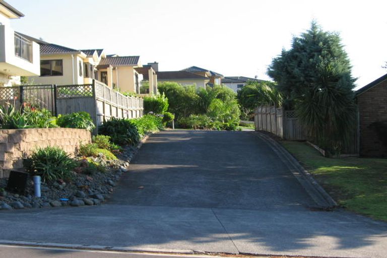 Photo of property in 14 Mulgan Way, Browns Bay, Auckland, 0630