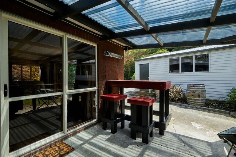 Photo of property in 42 Kotare Place, South Bay, Kaikoura, 7300
