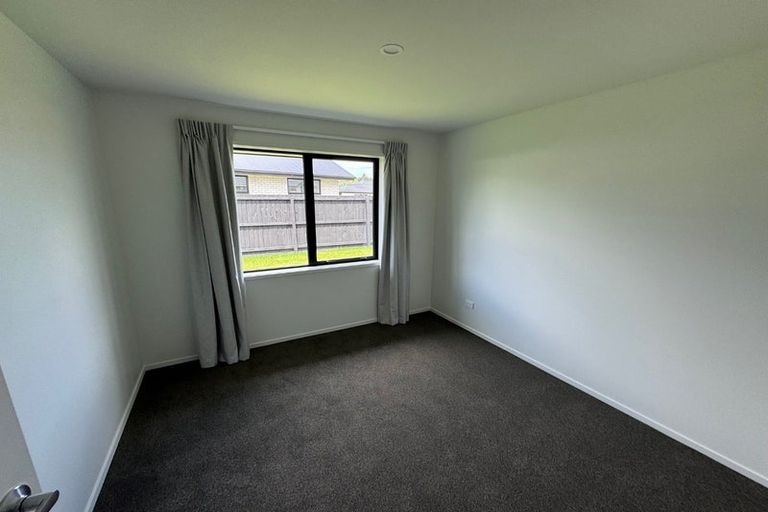 Photo of property in 5 Cabbage Close, Halswell, Christchurch, 8025