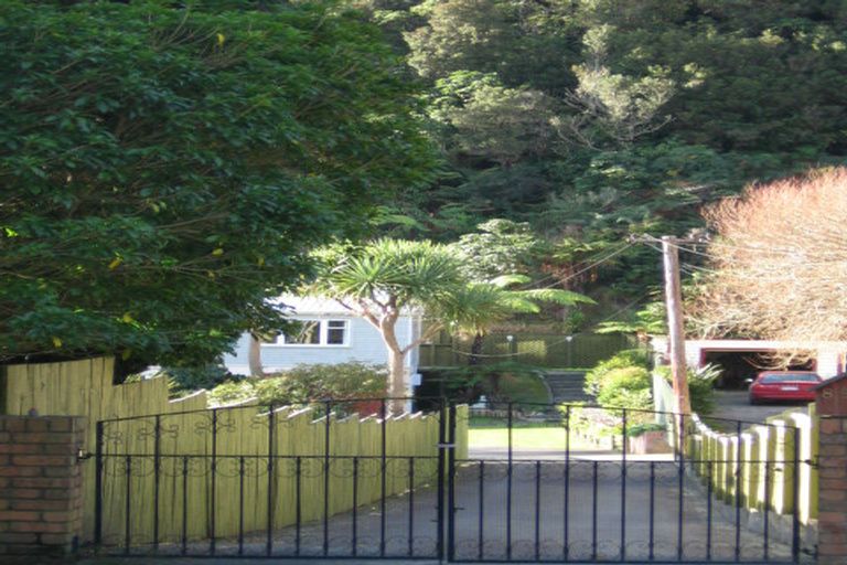 Photo of property in 89 Kamahi Street, Stokes Valley, Lower Hutt, 5019