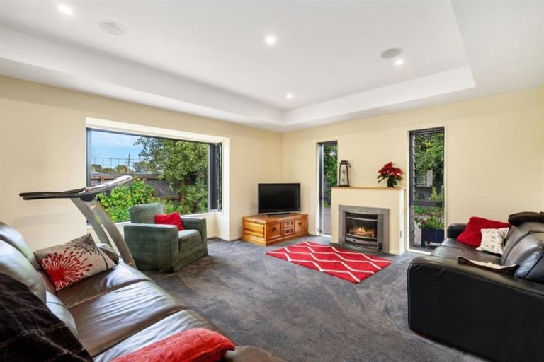 Photo of property in 78a Bower Avenue, New Brighton, Christchurch, 8083