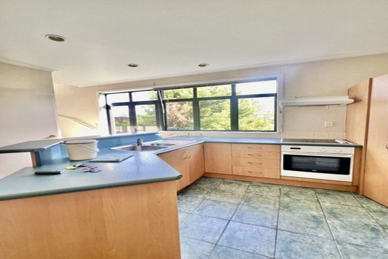 Photo of property in Tuscany Towers, 85/1 Ambrico Place, New Lynn, Auckland, 0600