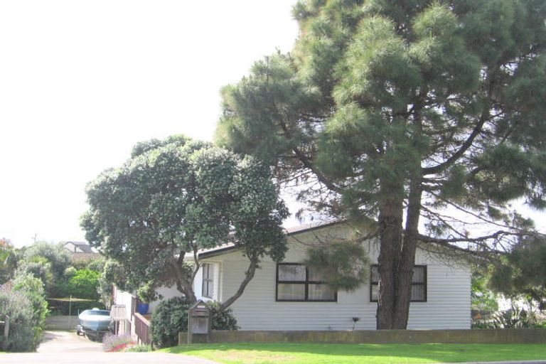 Photo of property in 139 Oceanview Road, Mount Maunganui, 3116