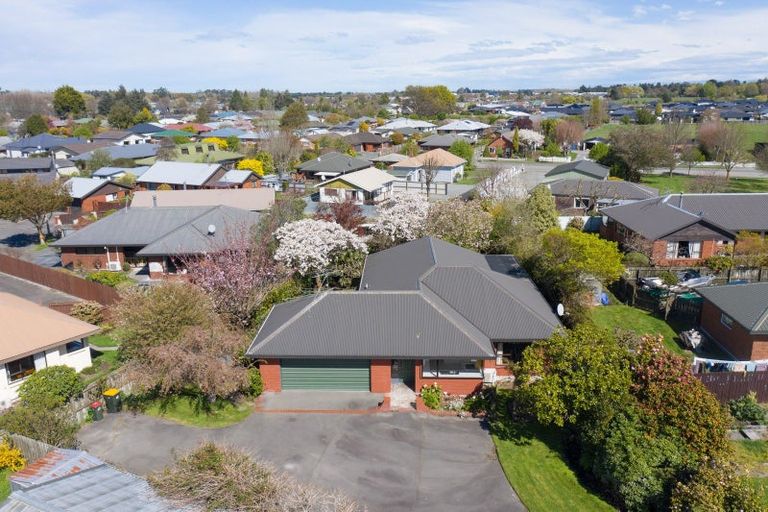 Photo of property in 14 Ferrier Place, Tinwald, Ashburton, 7700