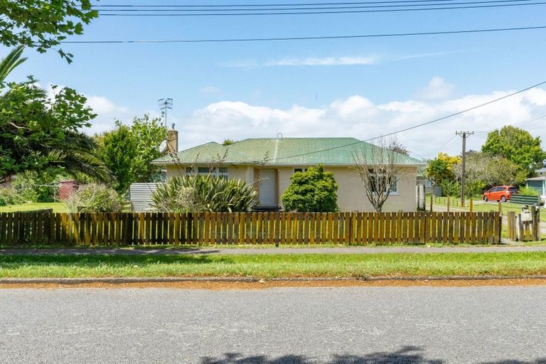 Photo of property in 32 Park Street, Foxton, 4814