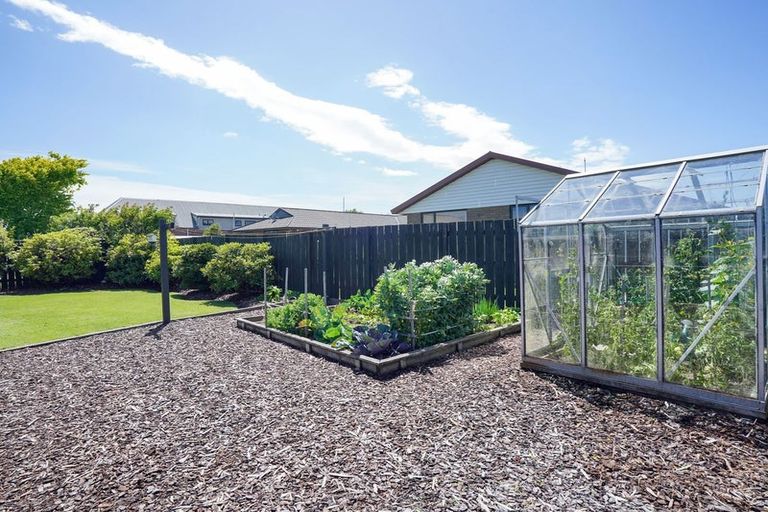 Photo of property in 124 Kildare Drive, Waikiwi, Invercargill, 9810