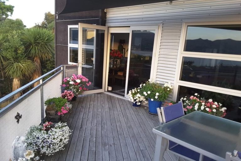 Photo of property in 5 Emerson Crescent, Diamond Harbour, Lyttelton, 8971