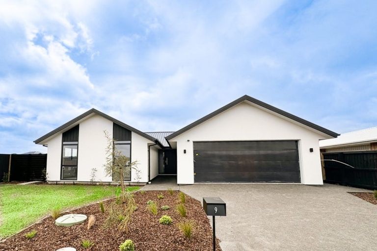 Photo of property in 9 Waterford Farm Road, Halswell, Christchurch, 8025