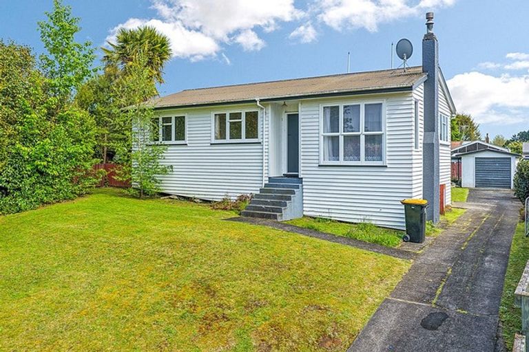 Photo of property in 4 Baird Road, Tokoroa, 3420