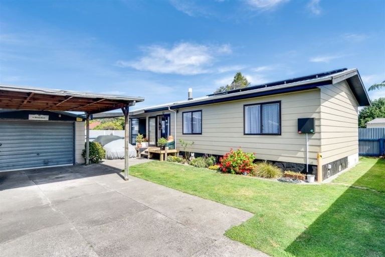 Photo of property in 28a Massey Crescent, Marewa, Napier, 4110