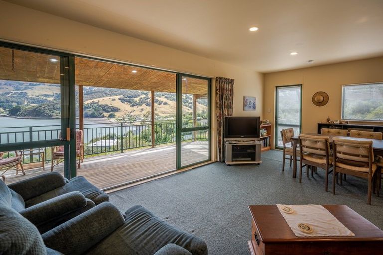 Photo of property in 39 Bayview Crescent, Duvauchelle, 7581