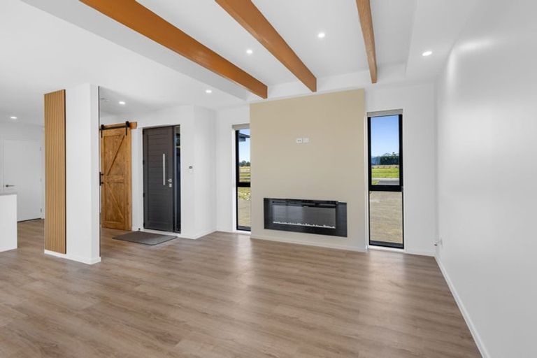 Photo of property in 2 Ealing Lane, Darfield, 7571