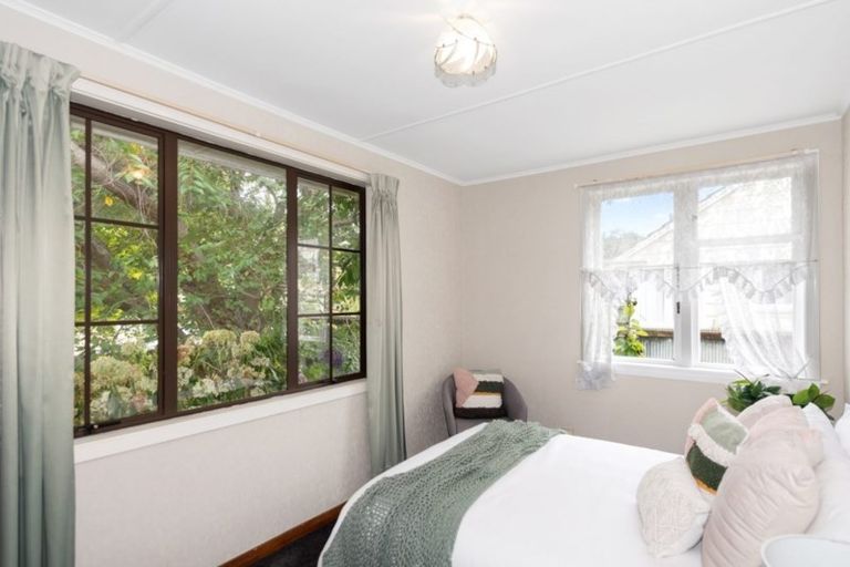 Photo of property in 18 Roche Avenue, Upper Riccarton, Christchurch, 8041