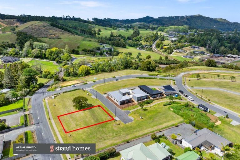 Photo of property in 6 Frangipani Close, Glenbervie, 0173