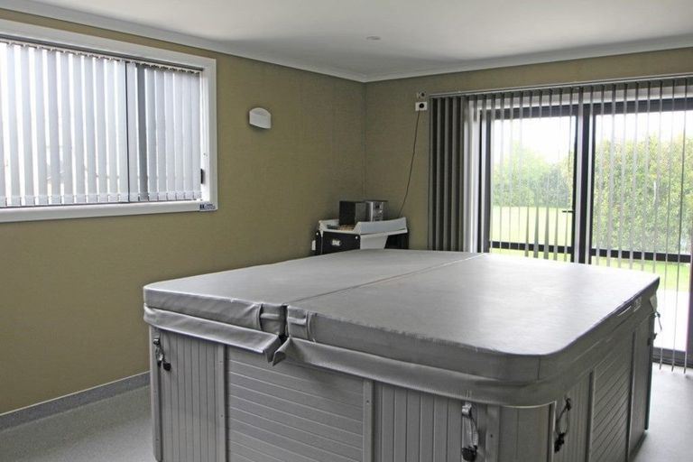 Photo of property in Maheno-kakanui Road, Kakanui, Oamaru, 9495