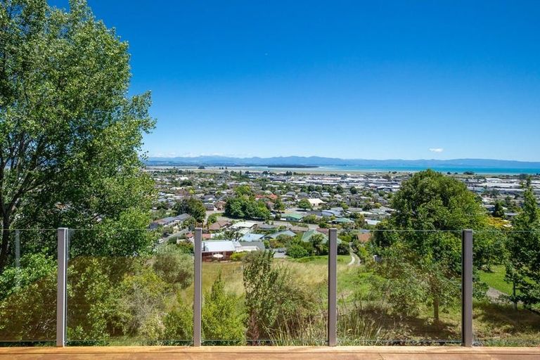 Photo of property in 51 Coster Street, Enner Glynn, Nelson, 7011