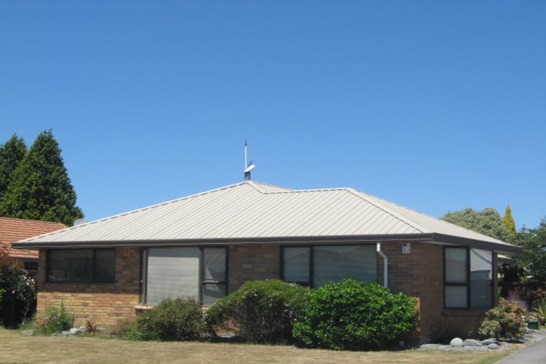 Photo of property in 9 Ben Nevis Drive, Broomfield, Christchurch, 8042