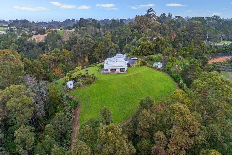 Photo of property in 1225 East Coast Road, Redvale, Albany, 0794