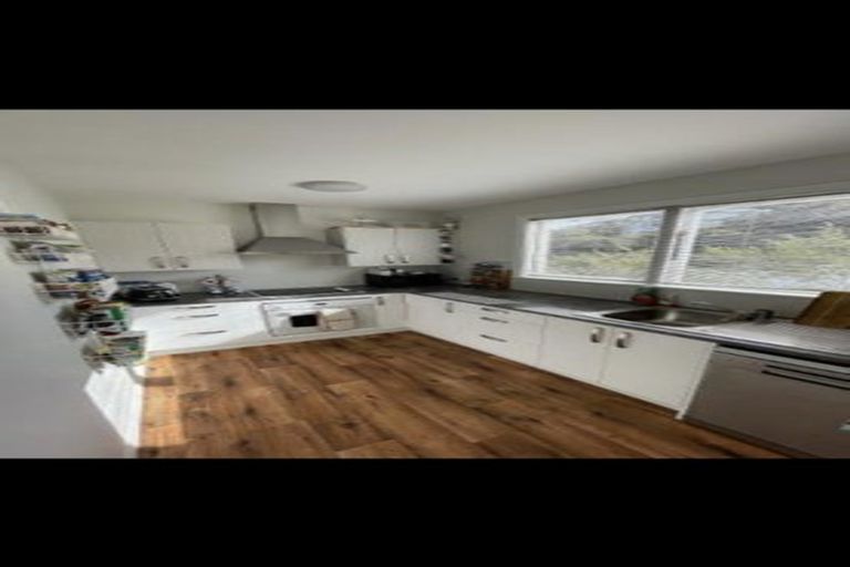 Photo of property in 5a Harrold Street, Highbury, Wellington, 6012