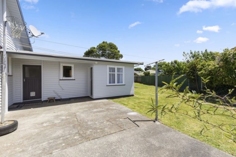 Photo of property in 32 Tui Street, Alicetown, Lower Hutt, 5010