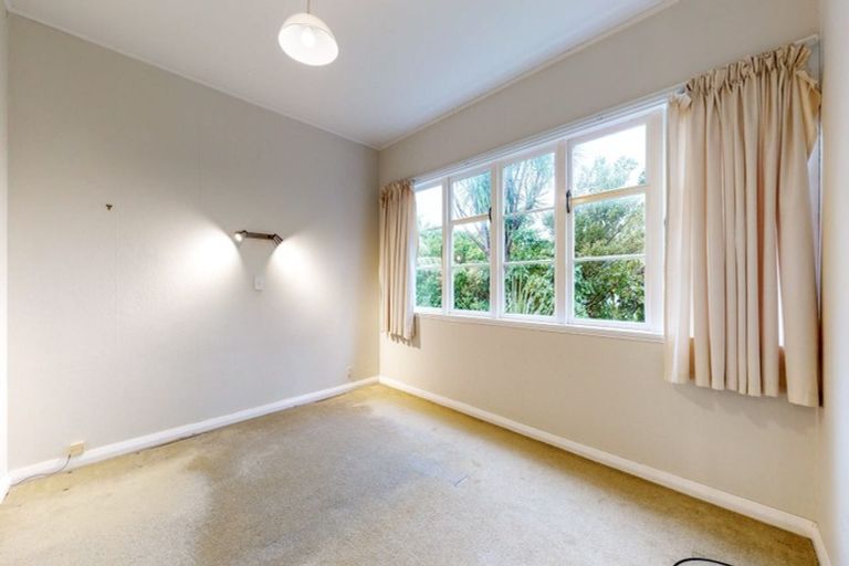 Photo of property in 30 Karamu Street, Ngaio, Wellington, 6035