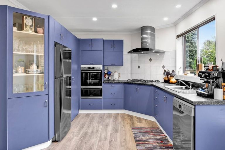 Photo of property in 11 Matai Place, Hawera, 4610