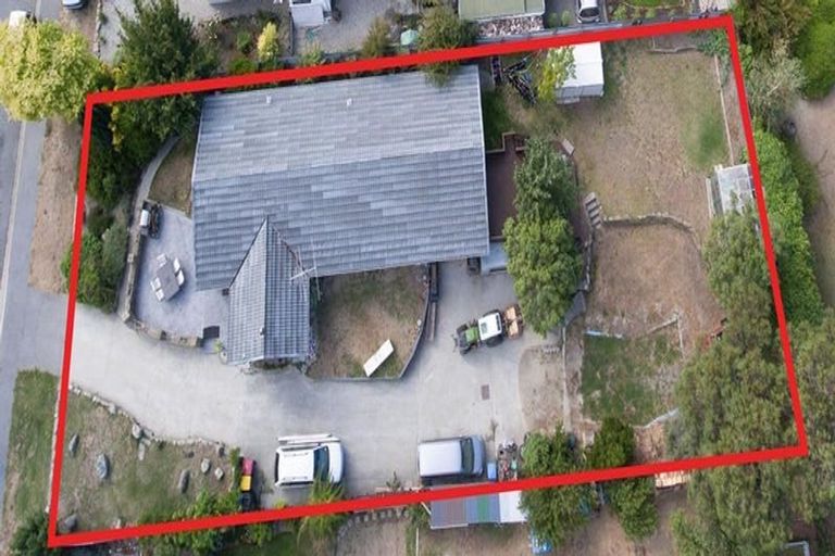 Photo of property in 100 Molyneux Avenue, Cromwell, 9310