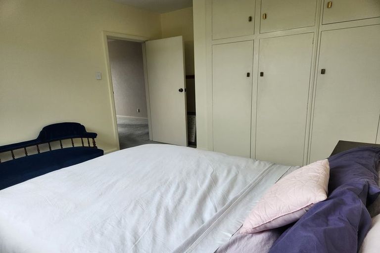 Photo of property in 34 Cannon Hill Crescent, Mount Pleasant, Christchurch, 8081