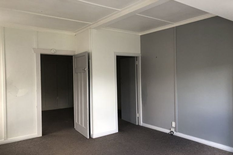 Photo of property in 18 Shoal Bay Road, Devonport, Auckland, 0624