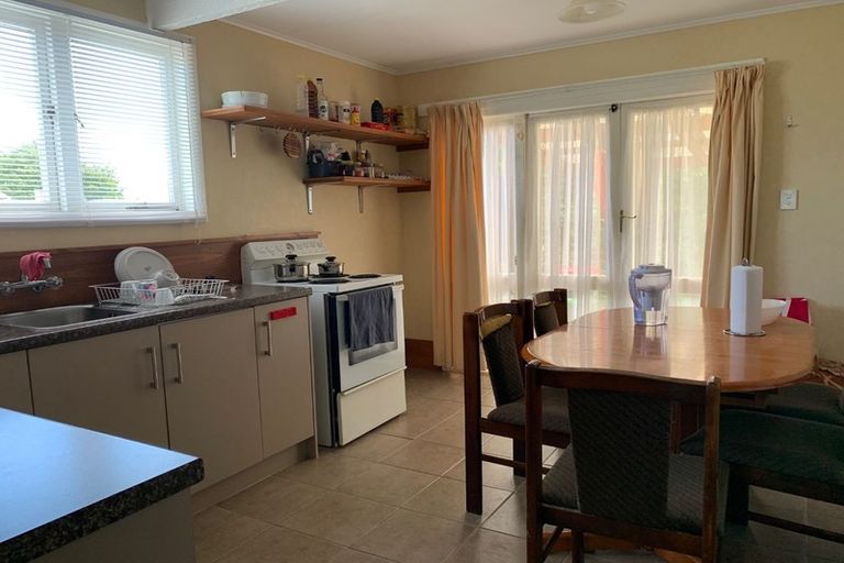 Photo of property in 35 Claude Street, Fairfield, Hamilton, 3214