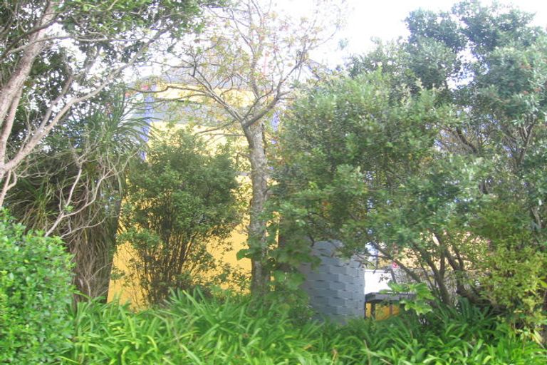 Photo of property in 101 Tirohanga Road, Tirohanga, Lower Hutt, 5010