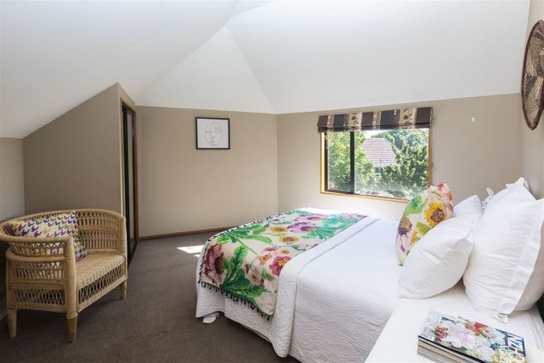 Photo of property in 71a Hamilton Avenue, Ilam, Christchurch, 8041
