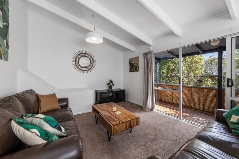 Photo of property in 4/191 Titirangi Road, Titirangi, Auckland, 0604