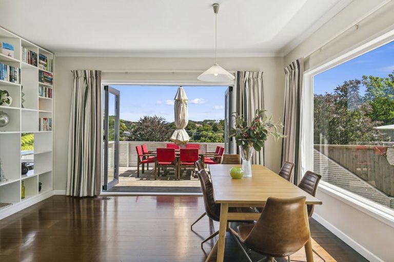 Photo of property in 2 Poona Street, Khandallah, Wellington, 6035