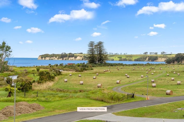 Photo of property in 19 Hurihuri Road, Okura Bush, Silverdale, 0794