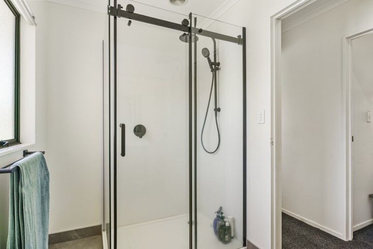 Photo of property in 5b Sharyn Place, Brookfield, Tauranga, 3110