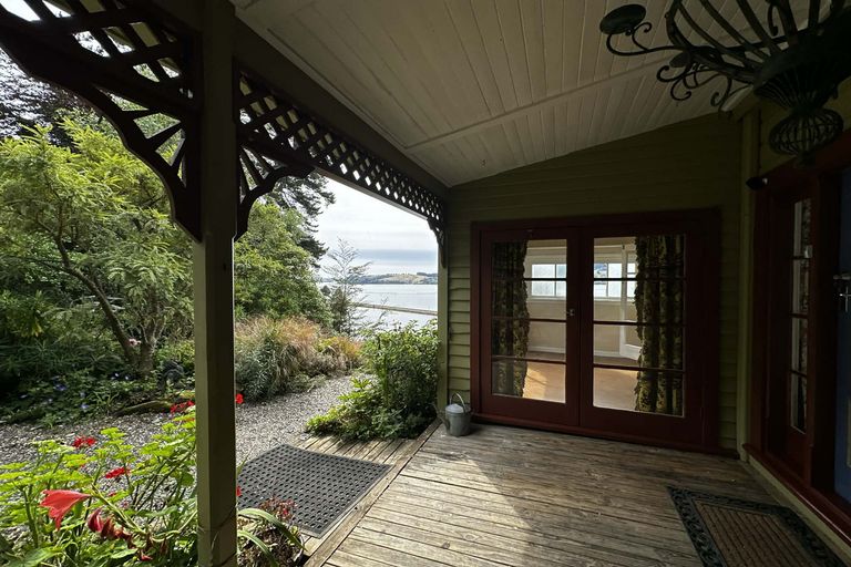 Photo of property in 1b Burkes Drive, Saint Leonards, Dunedin, 9022