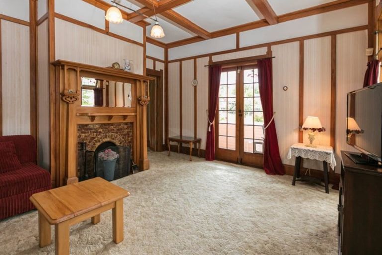 Photo of property in 6 Rose Street, Waipawa, 4210