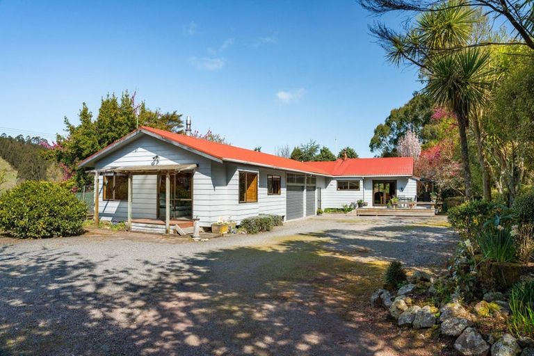 Photo of property in 202 Whangamata Road, Kinloch, Taupo, 3377