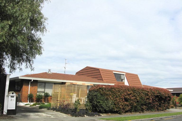 Photo of property in 2/3 Exeter Street, Stoke, Nelson, 7011