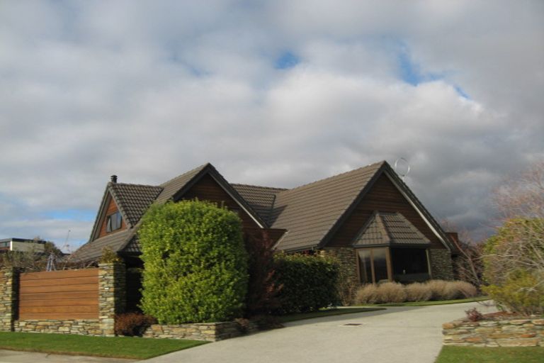 Photo of property in 3 Waimana Place, Wanaka, 9305