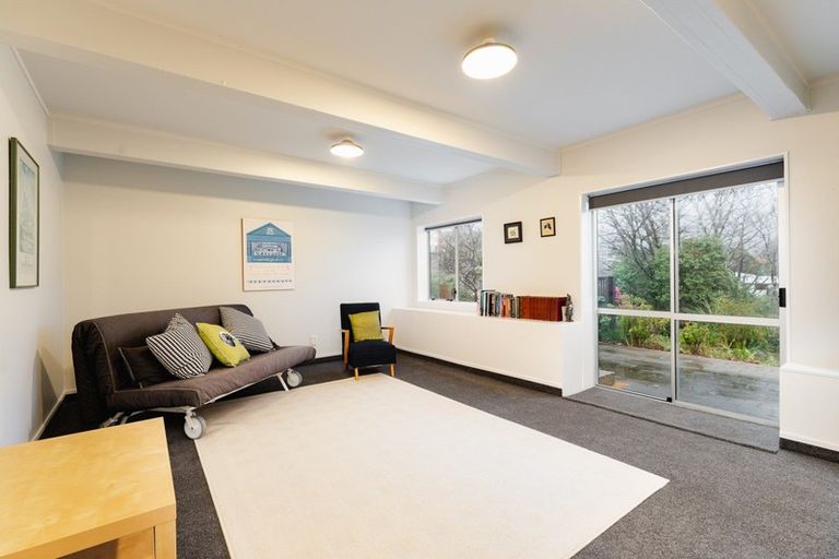 Photo of property in 8 Cove Street, Roseneath, Port Chalmers, 9023